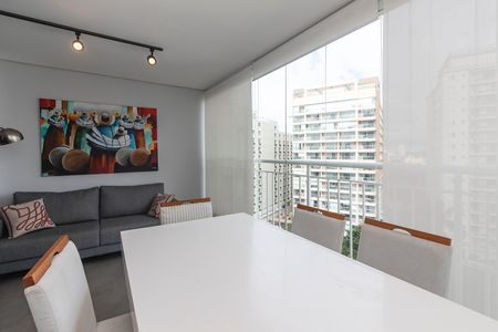 Apartamento para alugar com 61m², 2 quartos e 1 vaga Apartamento para alugar com 61m², 2 quartos e 1 vagaVaranda