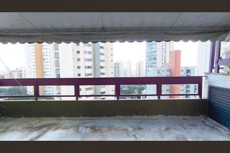 Apartamento à venda com 142m², 3 quartos e 3 vagas Apartamento à venda com 142m², 3 quartos e 3 vagasVaranda