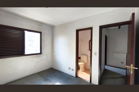 Apartamento à venda com 142m², 3 quartos e 3 vagas Apartamento à venda com 142m², 3 quartos e 3 vagasSuíte 2