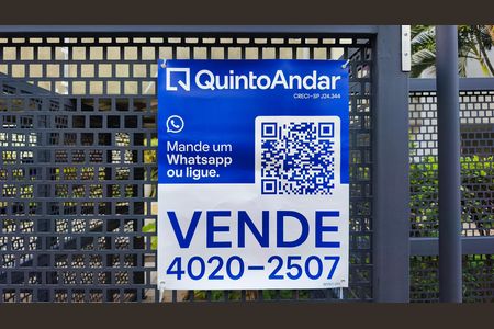 Apartamento à venda com 142m², 3 quartos e 3 vagas Apartamento à venda com 142m², 3 quartos e 3 vagasPlaquinha