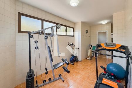 Apartamento à venda com 142m², 3 quartos e 3 vagas Apartamento à venda com 142m², 3 quartos e 3 vagasAcademia