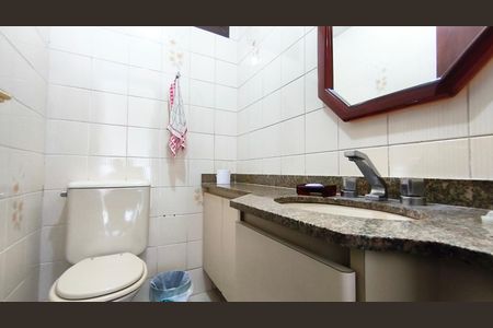 Apartamento à venda com 142m², 3 quartos e 3 vagas Apartamento à venda com 142m², 3 quartos e 3 vagasLavabo