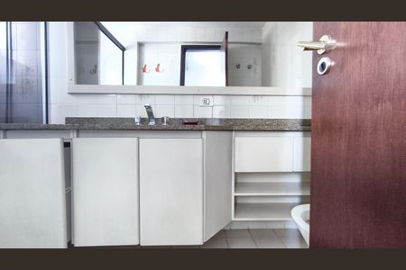 Banheiro da Suíte 3 de apartamento à venda com 3 quartos, 142m² em Jardim Vila Mariana, São Paulo