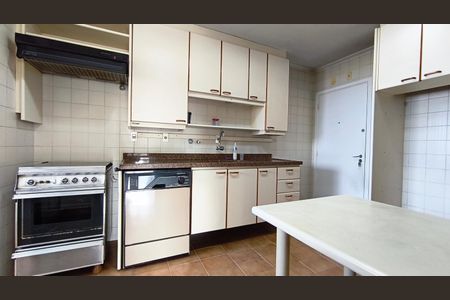 Cozinha de apartamento à venda com 3 quartos, 142m² em Jardim Vila Mariana, São Paulo