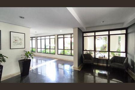 Apartamento à venda com 142m², 3 quartos e 3 vagas Apartamento à venda com 142m², 3 quartos e 3 vagasHall