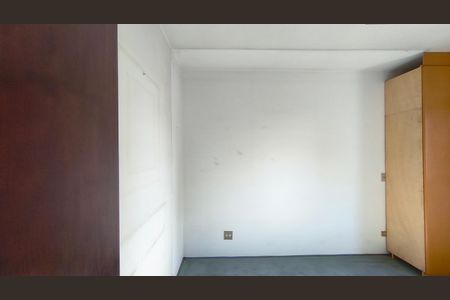 Apartamento à venda com 142m², 3 quartos e 3 vagas Apartamento à venda com 142m², 3 quartos e 3 vagasSuíte 2