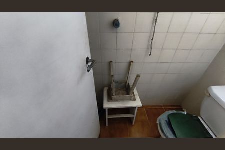 Apartamento à venda com 142m², 3 quartos e 3 vagas Apartamento à venda com 142m², 3 quartos e 3 vagasBanheiro de Serviço