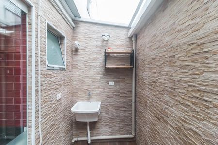 Casa de condomínio para alugar com 70m², 2 quartos e 1 vagaÁrea de Serviço