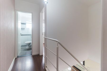 Casa de condomínio para alugar com 70m², 2 quartos e 1 vagaHall