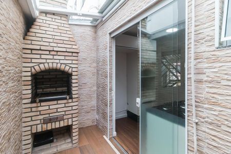 Casa de condomínio para alugar com 70m², 2 quartos e 1 vagaChurrasqueira