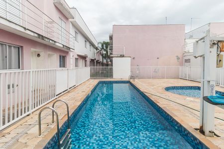 Casa de condomínio para alugar com 70m², 2 quartos e 1 vagaÁrea comum - Piscina