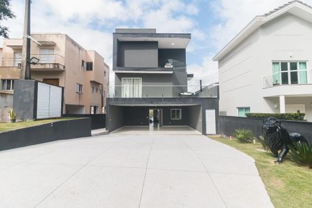 Fachada de casa de condomínio para alugar com 3 quartos, 400m² em Sabaúna, Mogi das Cruzes
