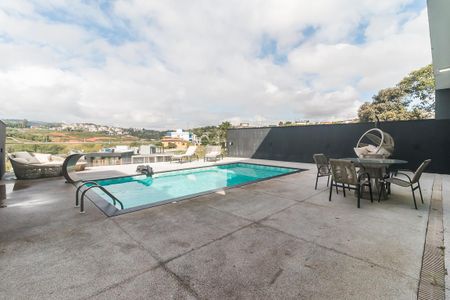 Piscina de casa de condomínio para alugar com 3 quartos, 400m² em Sabaúna, Mogi das Cruzes