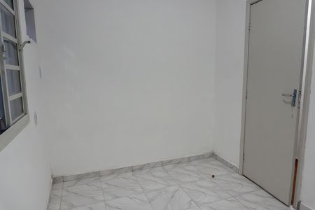 Casa para alugar com 300m², 2 quartos e 4 vagas Casa para alugar com 300m², 2 quartos e 4 vagasQuarto