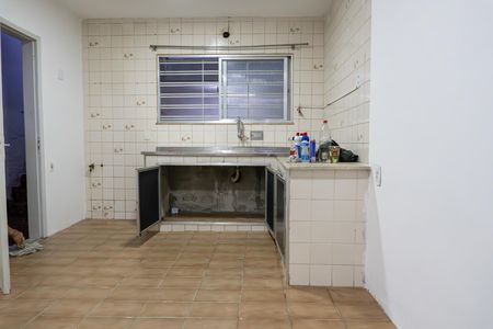 Casa para alugar com 300m², 2 quartos e 4 vagas Casa para alugar com 300m², 2 quartos e 4 vagasCozinha 2