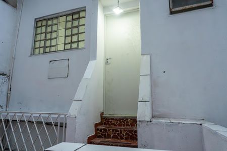 Casa para alugar com 300m², 2 quartos e 4 vagas Casa para alugar com 300m², 2 quartos e 4 vagasQuintal
