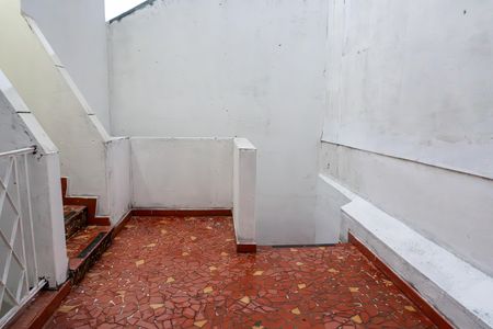 Casa para alugar com 300m², 2 quartos e 4 vagas Casa para alugar com 300m², 2 quartos e 4 vagasQuintal