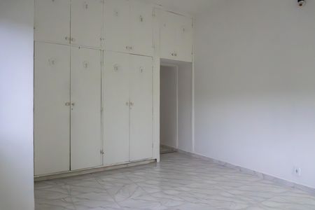Casa para alugar com 300m², 2 quartos e 4 vagas Casa para alugar com 300m², 2 quartos e 4 vagasSuíte 2