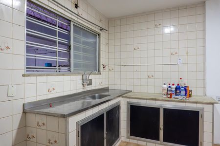 Casa para alugar com 300m², 2 quartos e 4 vagas Casa para alugar com 300m², 2 quartos e 4 vagasCozinha 2