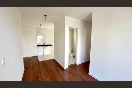 Apartamento para alugar com 44m², 2 quartos e 1 vaga