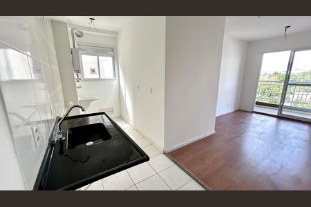 Apartamento para alugar com 44m², 2 quartos e 1 vaga