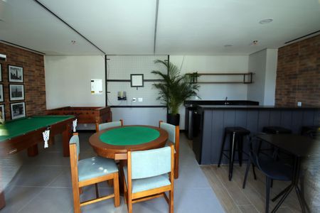 Apartamento para alugar com 38m², 2 quartos e sem vagaÁrea comum - Salão de jogos - Pub