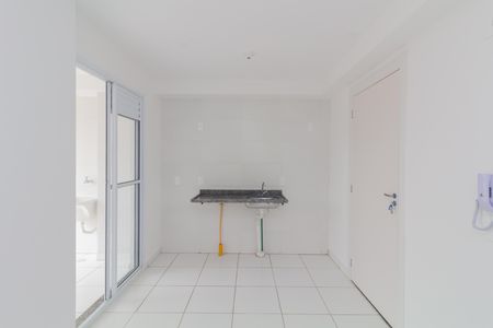 Apartamento para alugar com 34m², 2 quartos e sem vaga Apartamento para alugar com 34m², 2 quartos e sem vagaSala/Cozinha