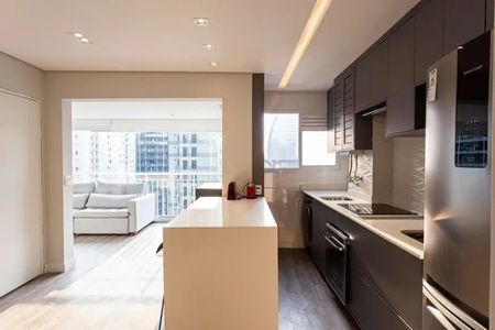 Cozinha de apartamento para alugar com 1 quarto, 56m² em Vila Nova Conceição, São Paulo