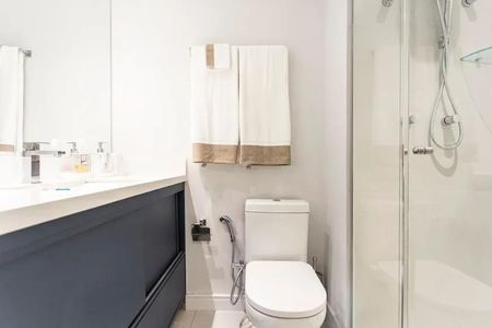 Apartamento à venda com 56m², 1 quarto e 1 vaga Apartamento à venda com 56m², 1 quarto e 1 vagaBanheiro