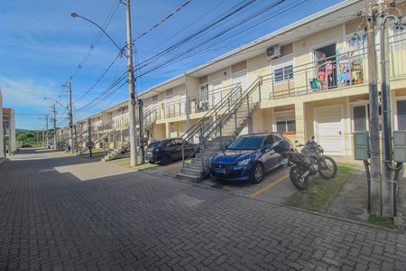 Casa de condomínio para alugar com 49m², 2 quartos e 1 vaga Casa de condomínio para alugar com 49m², 2 quartos e 1 vagaGaragem/fachada