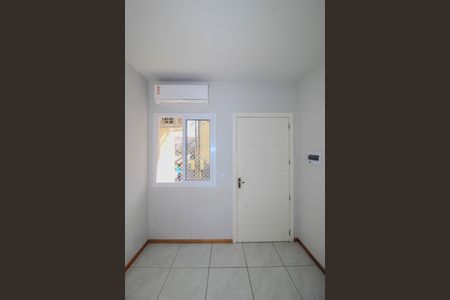 Casa de condomínio para alugar com 49m², 2 quartos e 1 vaga Casa de condomínio para alugar com 49m², 2 quartos e 1 vagaSala