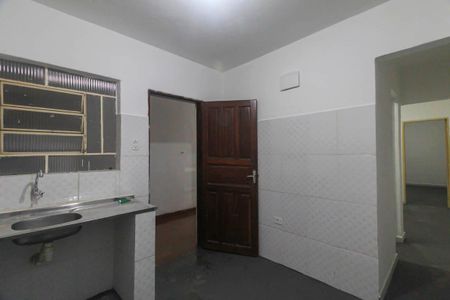 Casa para alugar com 30m², 1 quarto e sem vaga Casa para alugar com 30m², 1 quarto e sem vagaCozinha