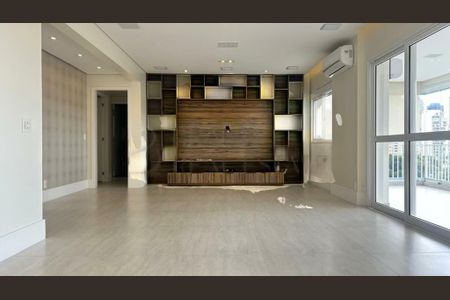 Apartamento para alugar com 3 quartos, 175m² em Vila Cordeiro, São Paulo