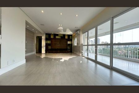 Apartamento para alugar com 175m², 3 quartos e 3 vagas