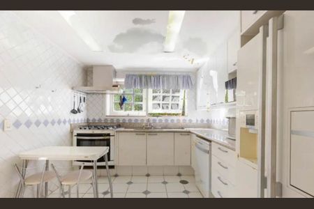 Casa à venda com 700m², 4 quartos e 4 vagas
