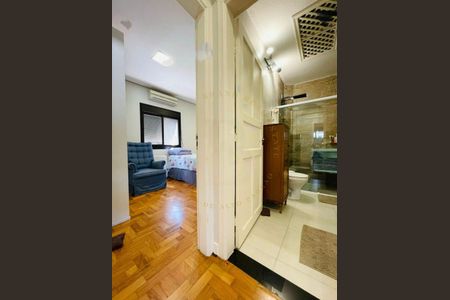 Casa à venda com 300m², 4 quartos e 4 vagas