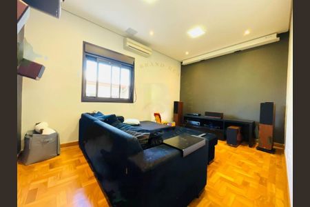 Casa à venda com 300m², 4 quartos e 4 vagas