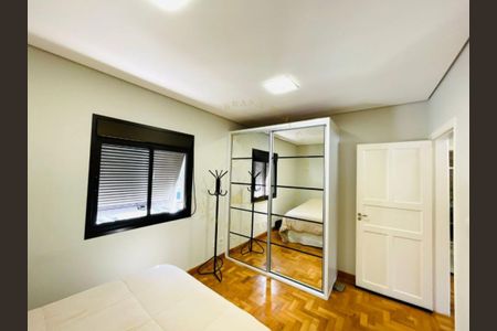 Casa à venda com 300m², 4 quartos e 4 vagas
