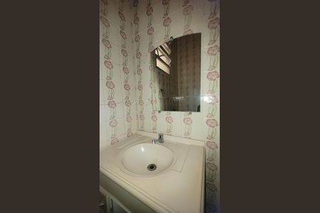 Casa para alugar com 200m², 3 quartos e 2 vagas Casa para alugar com 200m², 3 quartos e 2 vagasBanheiro da Suíte