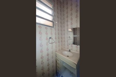 Casa para alugar com 200m², 3 quartos e 2 vagas Casa para alugar com 200m², 3 quartos e 2 vagasBanheiro da Suíte