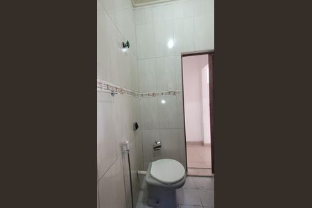 Casa para alugar com 200m², 3 quartos e 2 vagas Casa para alugar com 200m², 3 quartos e 2 vagasBanheiro Social