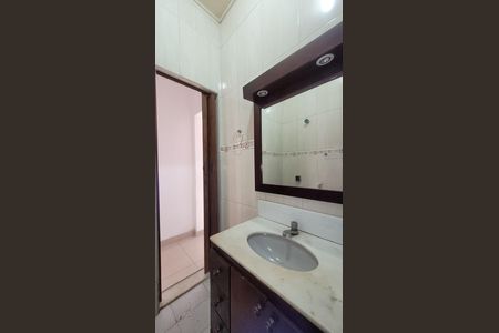 Casa para alugar com 200m², 3 quartos e 2 vagas Casa para alugar com 200m², 3 quartos e 2 vagasBanheiro Social