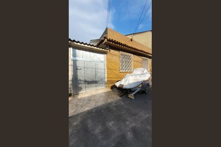 Casa para alugar com 200m², 3 quartos e 2 vagas Casa para alugar com 200m², 3 quartos e 2 vagasFachada
