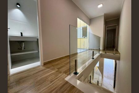 Foto 01 de casa à venda com 3 quartos, 109m² em Vila Medeiros, São Paulo