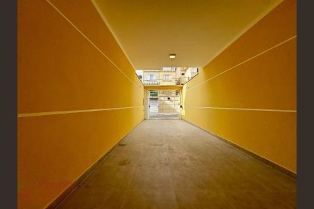 Casa à venda com 109m², 3 quartos e 2 vagasFoto 01