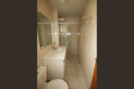 Apartamento para alugar com 70m², 3 quartos e 2 vagasbanheiro 2
