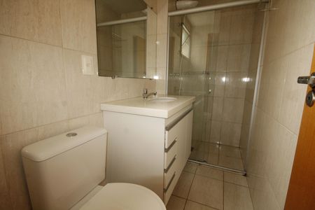 Apartamento para alugar com 70m², 3 quartos e 2 vagasbanheiro 2