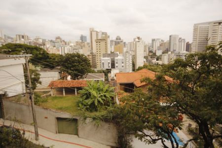 Apartamento para alugar com 70m², 3 quartos e 2 vagasvista