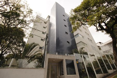 Apartamento para alugar com 70m², 3 quartos e 2 vagasfachada