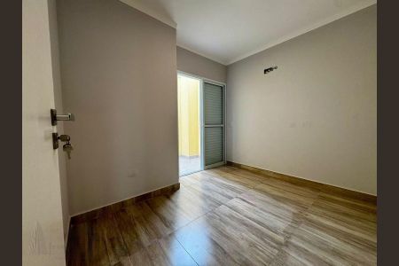 Foto 01 de casa à venda com 3 quartos, 160m² em Parque Rodrigues Alves, São Paulo